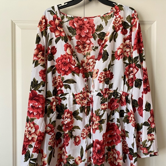 Floral romper - Picture 1 of 4